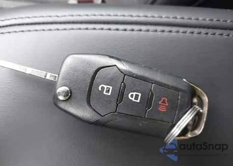 2023 Ford Maverick Xlt z USA, uszkodzony, nr VIN 3FTTW8F91PRA99289